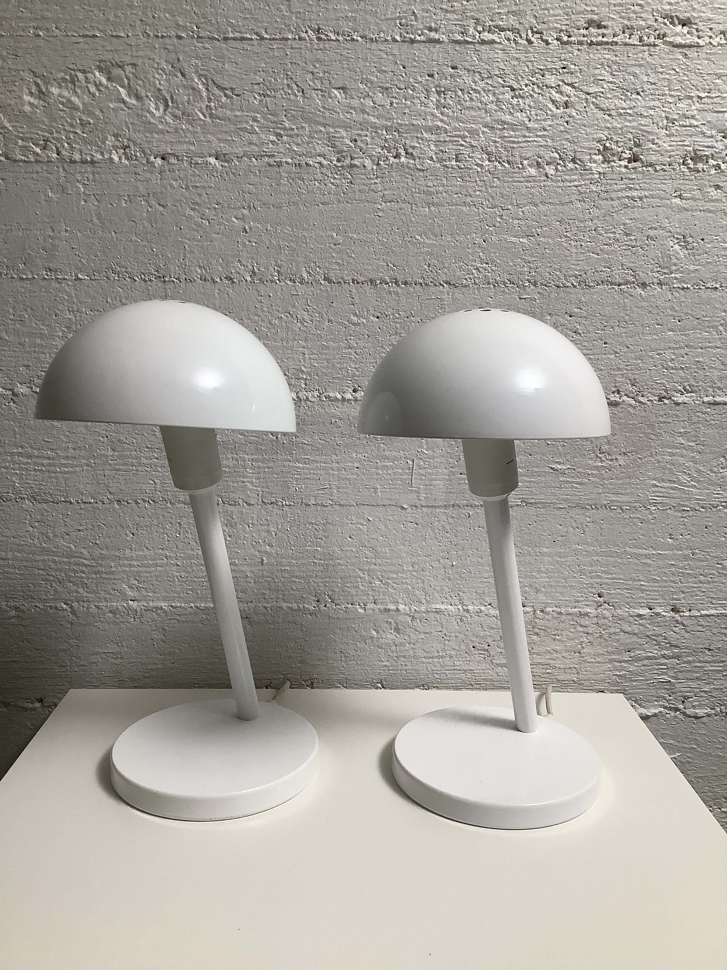 Pöytävalaisinpari, Lampukas Oy 70-luku