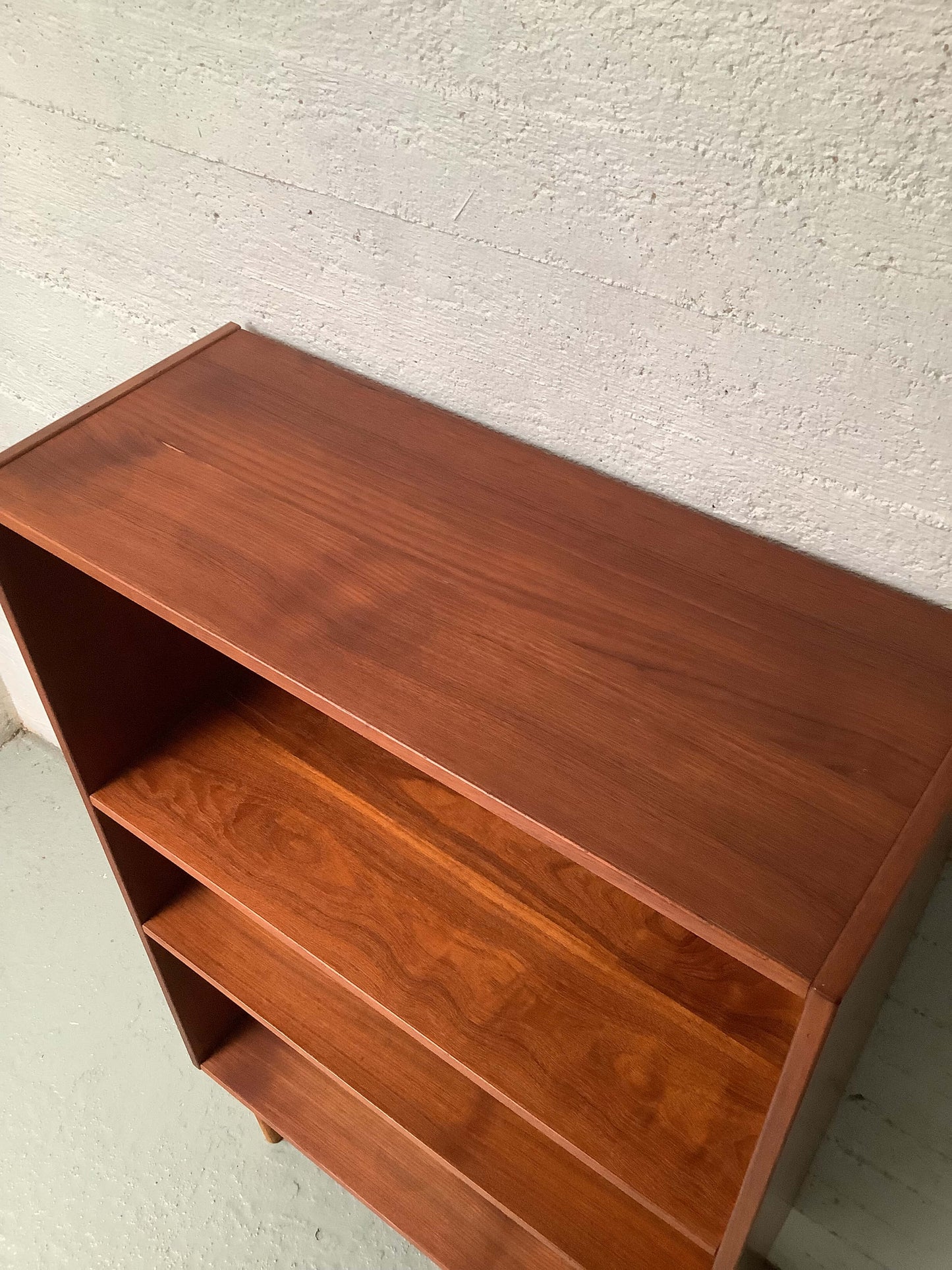 Tanskalainen teak avokirjahylly 60-luku
