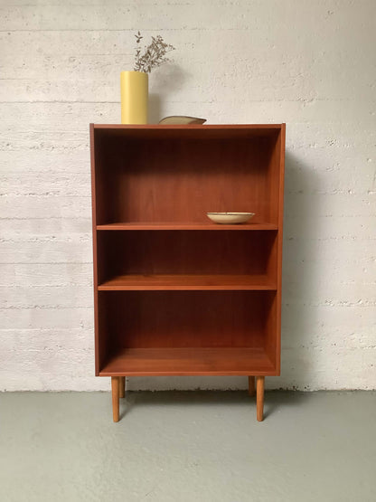 Tanskalainen teak avokirjahylly 60-luku
