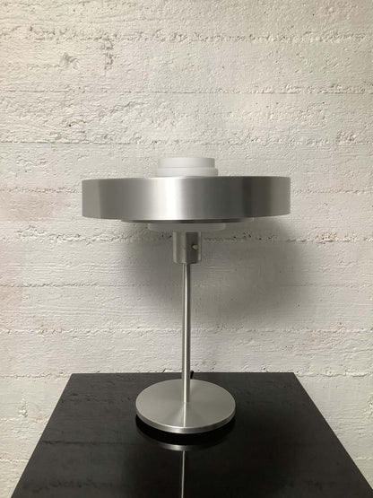 60/70-luvun pöytävalaisin