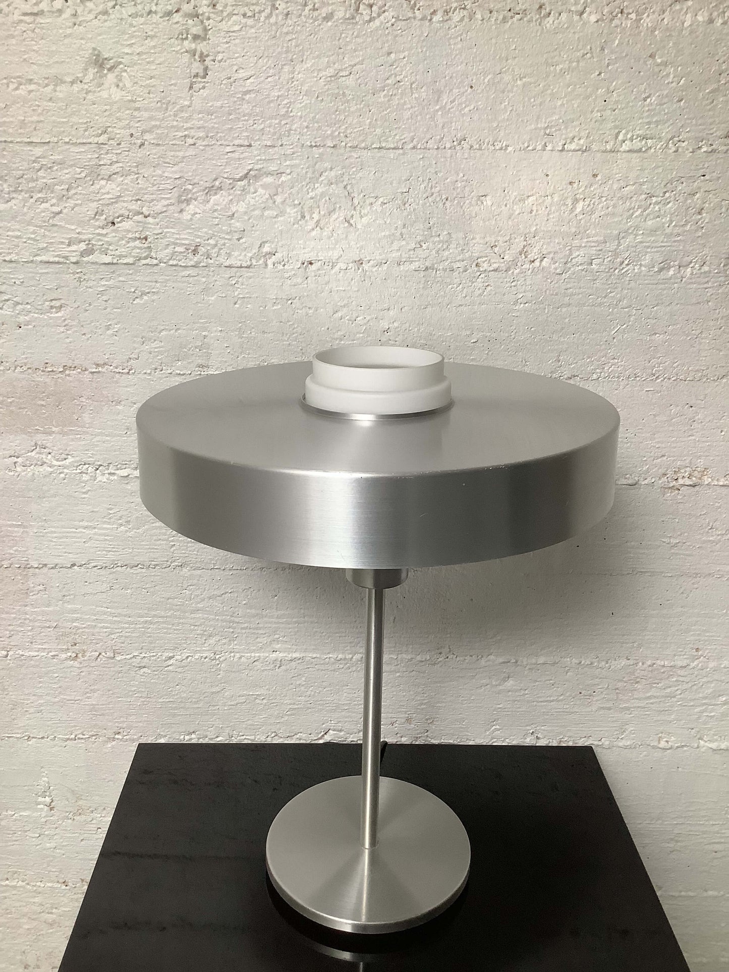 60/70-luvun pöytävalaisin