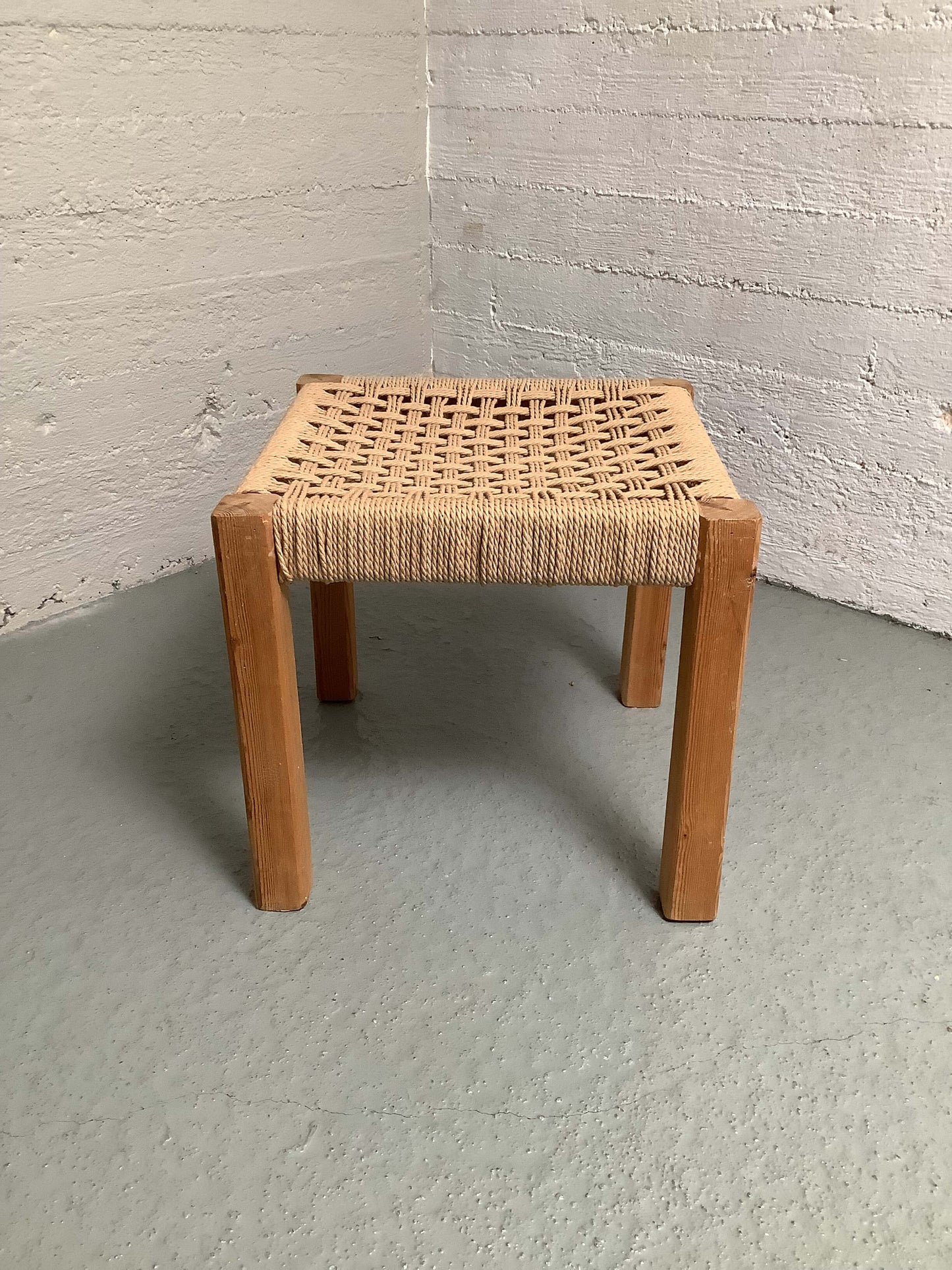 Tanskalainen punosjakkara 60/70-luku