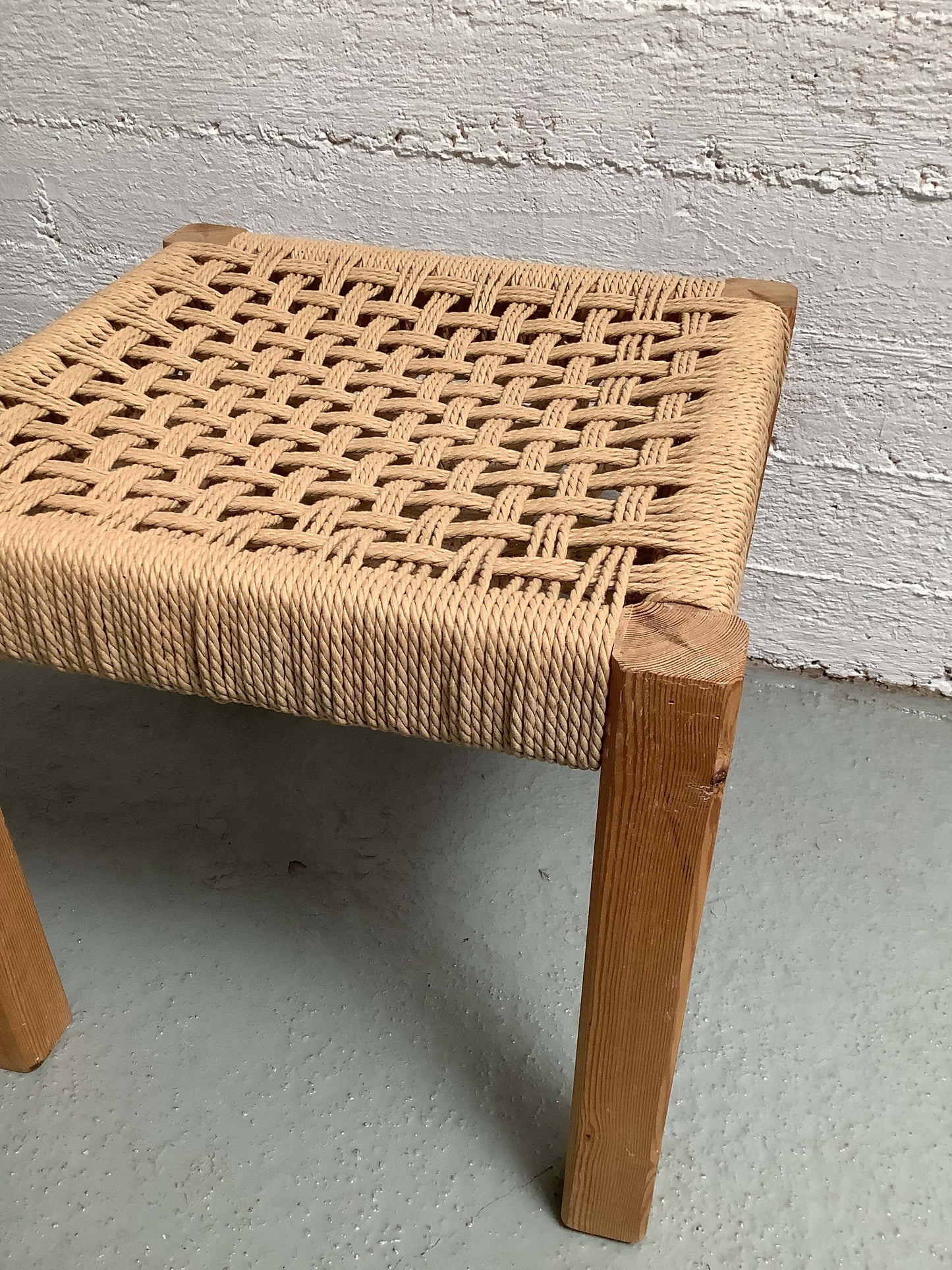 Tanskalainen punosjakkara 60/70-luku