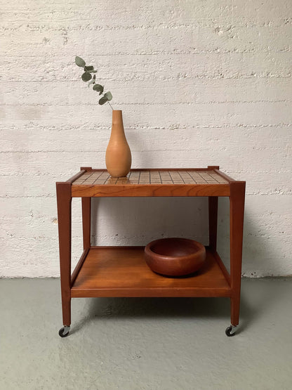 Teak-tarjoilupöytä 60-luku